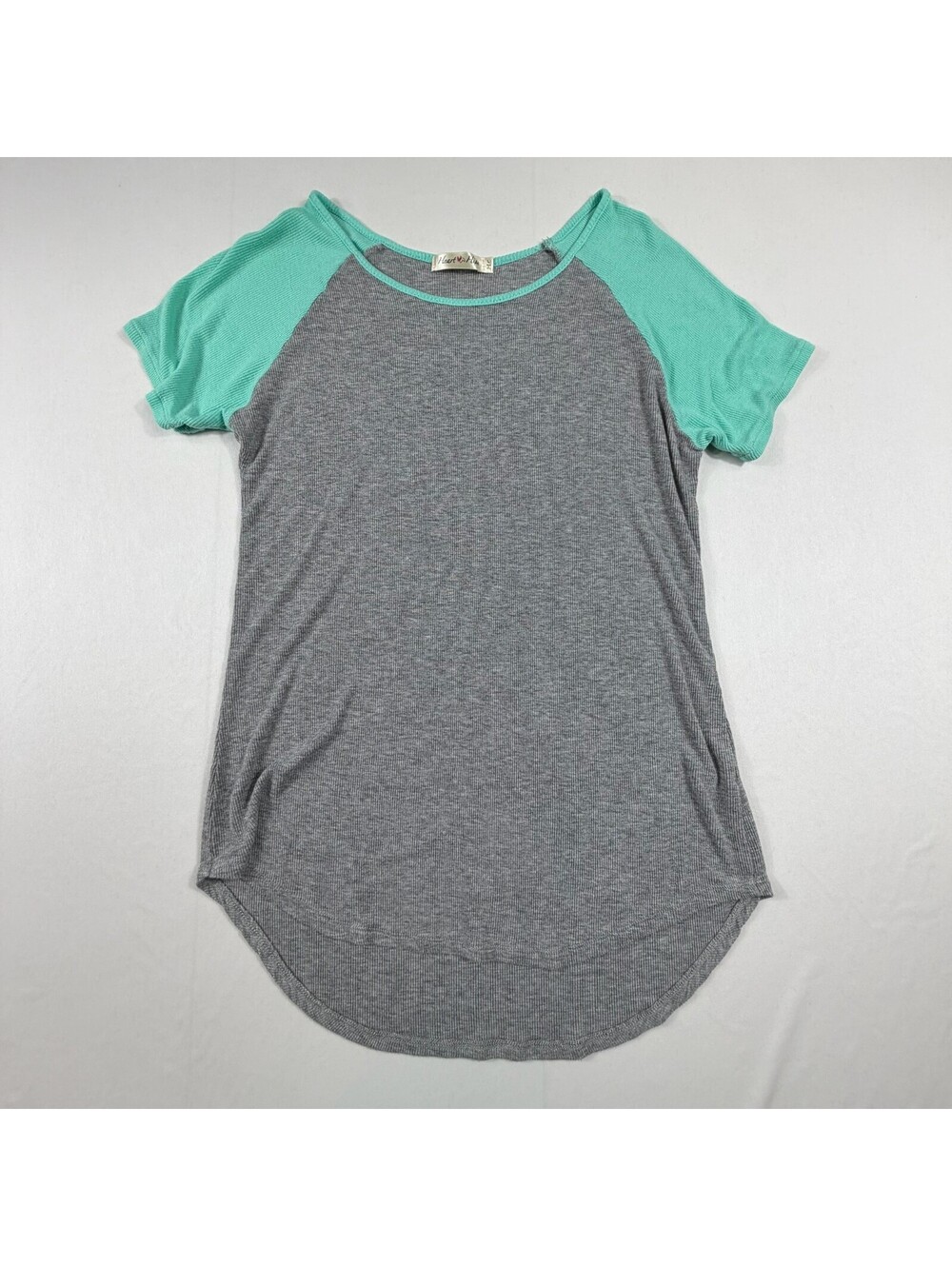 Heart & Hips Women's Short Sleeve Raglan Shirt Large Gray and Mint Green